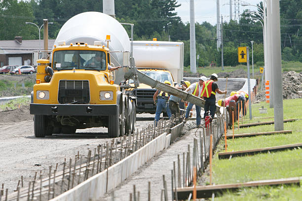Best Concrete Retaining Walls in Cockrell Hill, TX